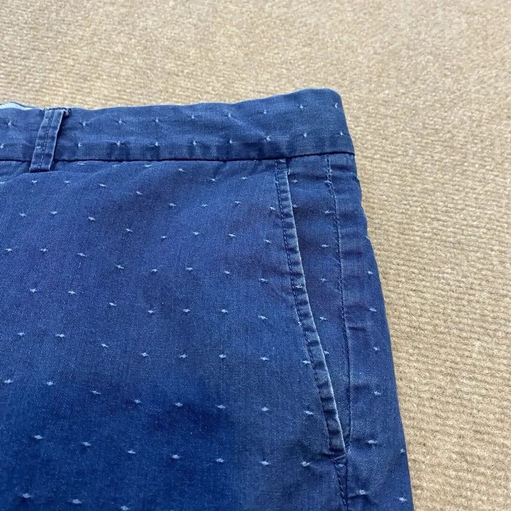 Peter Millar Chino Shorts Men's 42 Blue Polka‎ Dot Flat Front Cotton Preppy Logo